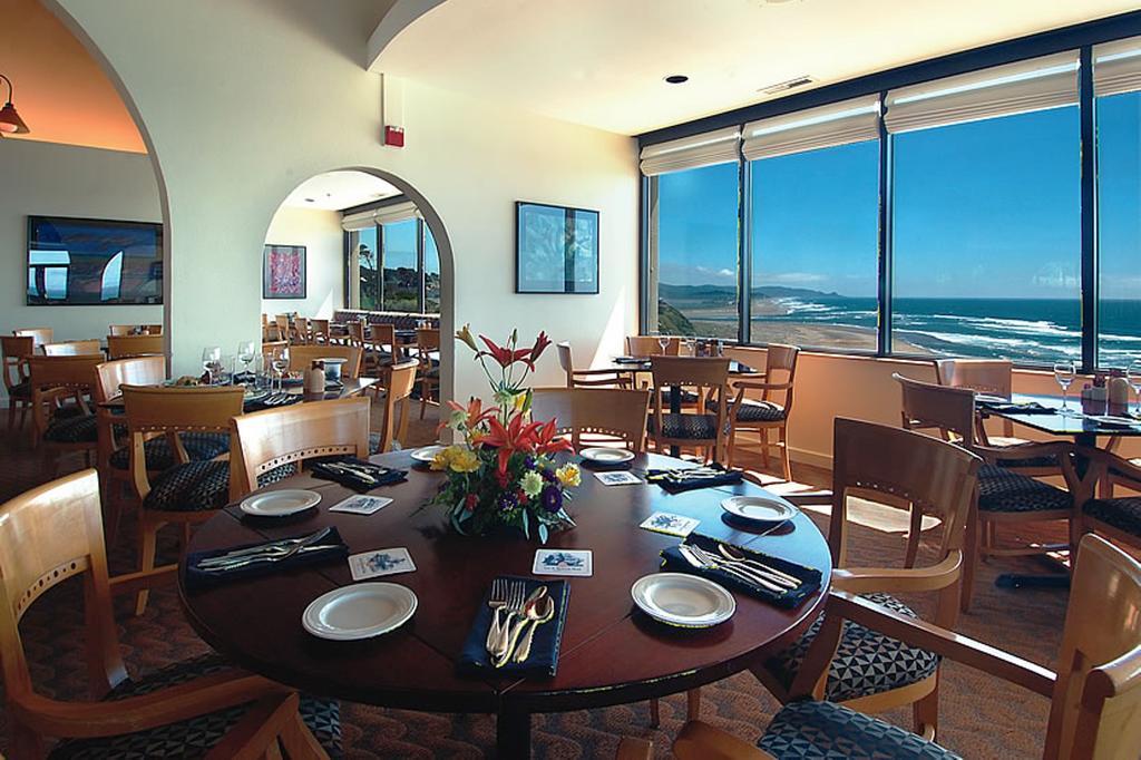 Inn At Spanish Head Resort Hotel リンカーン・シティー エクステリア 写真
